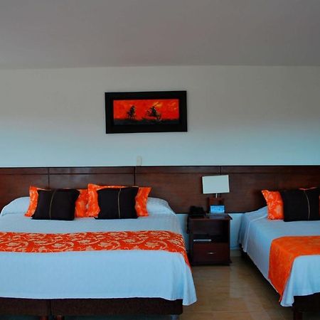 Hotel Hacaritama Colonial Villavicencio Esterno foto